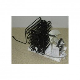 Ventilateur de condenseur pour refrigerateur Beko 4945060100