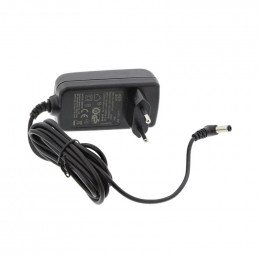Adaptateur eu 21.6v 25v elux pour aspirateur Electrolux 14011763023