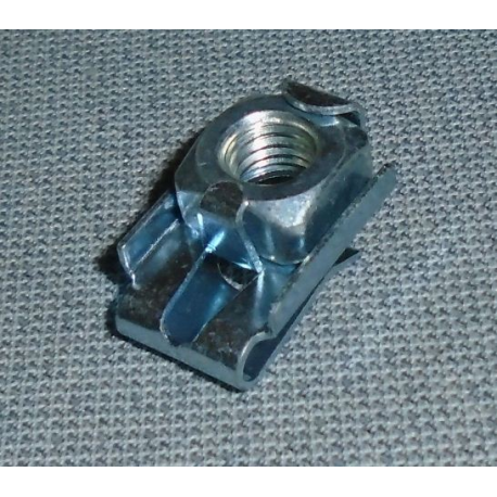 Nut of ice feeding hook_sbs pour refrigerateur Beko 4826020200